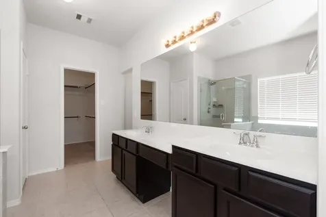 13622 Giant Panda Bear Avenue Crosby TX 77532