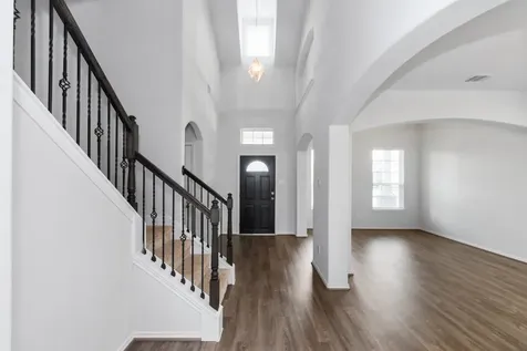 13622 Giant Panda Bear Avenue Crosby TX 77532
