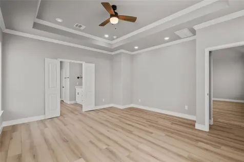 5226 Allen Cay Drive Texas City TX 77590
