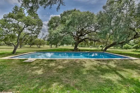 2003 Oakridge Road Weimar TX 78962