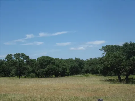 2003 Oakridge Road Weimar TX 78962