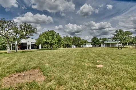 2003 Oakridge Road Weimar TX 78962