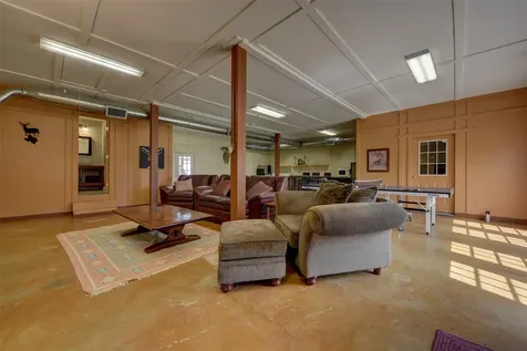 2003 Oakridge Road Weimar TX 78962
