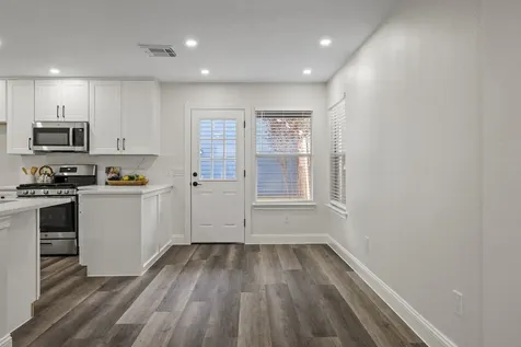 1009 Andrews Street Houston TX 77019