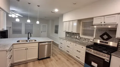 6887 Turtlewood Drive Houston TX 77072