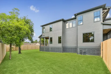 2203 Cheshire Lane Houston TX 77018