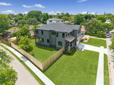 2203 Cheshire Lane Houston TX 77018