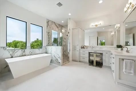 2203 Cheshire Lane Houston TX 77018