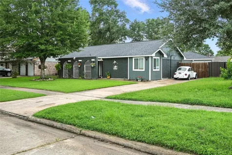 319 Shady Glade Drive Houston TX 77090