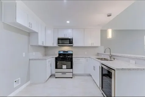 5824 Glen Lee Drive Houston TX 77396