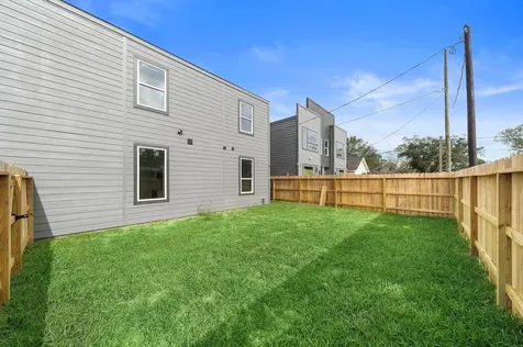9315 Ashville Drive B Houston TX 77051