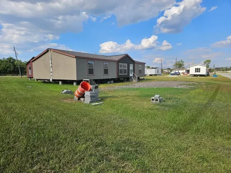 3733 N Alexander Baytown TX 77520