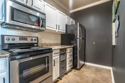 2111 Welch Street A232 Houston TX 77019