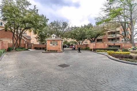2111 Welch Street A232 Houston TX 77019