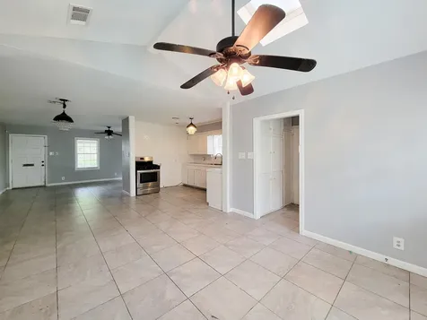 1110 Woods Drive Liberty TX 77575