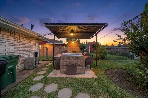 5603 Yorkwood Street Houston TX 77016