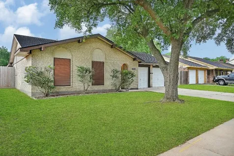 10026 Kirkglen Drive Houston TX 77089