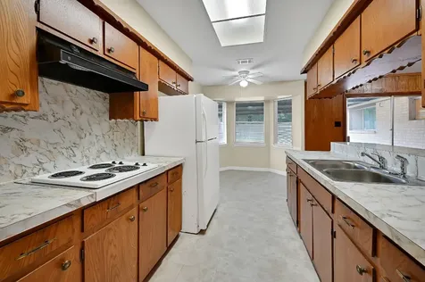 10026 Kirkglen Drive Houston TX 77089