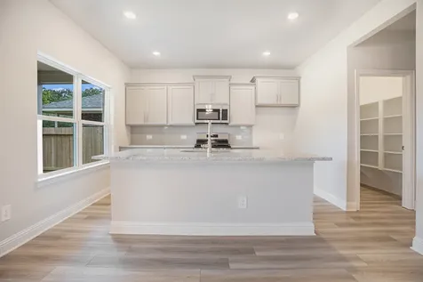 4306 W Bayou Maison Circle Dickinson TX 77539