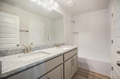 4306 W Bayou Maison Circle Dickinson TX 77539