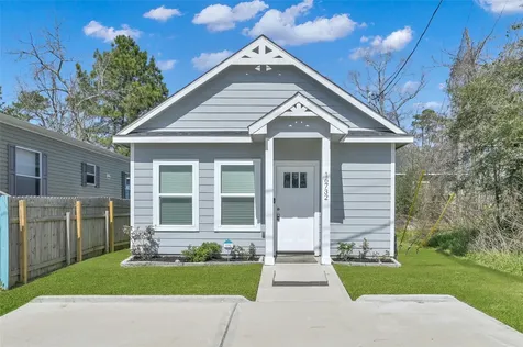 16732 E Juneau Montgomery TX 77316