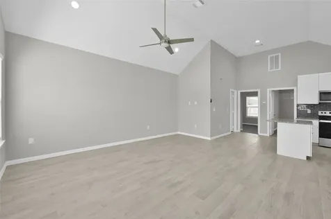 16732 E Juneau Montgomery TX 77316