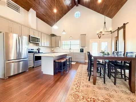 214 Hunters Hill Road Oakhurst TX 77359