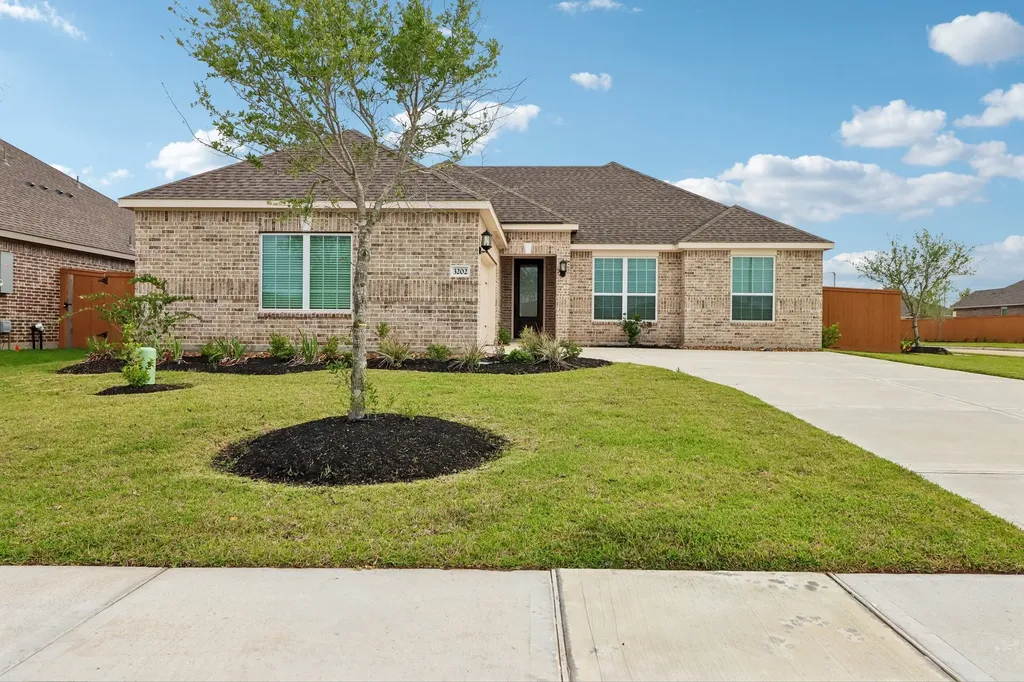 3202 Bolt Rope Drive Texas City TX 77510