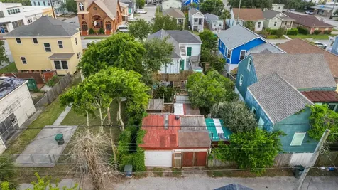 1312 Avenue L Galveston TX 77550
