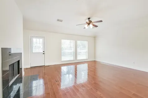 7 Heron Hollow Court The Woodlands TX 77382