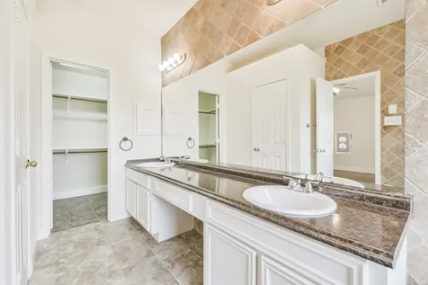 7 Heron Hollow Court The Woodlands TX 77382