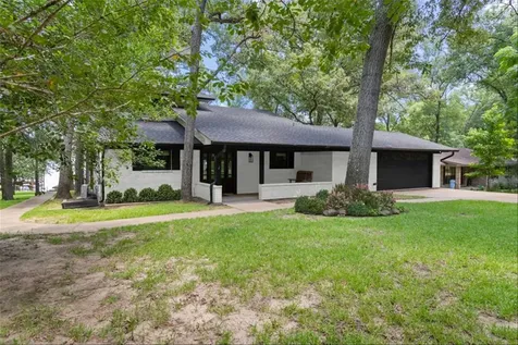 678 Sawmill Street Crockett TX 75835