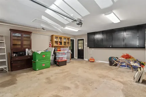 678 Sawmill Street Crockett TX 75835