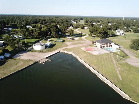 400 Legend Lane Livingston TX 77351