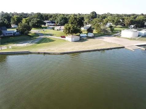 400 Legend Lane Livingston TX 77351