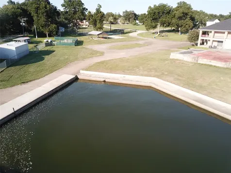 400 Legend Lane Livingston TX 77351