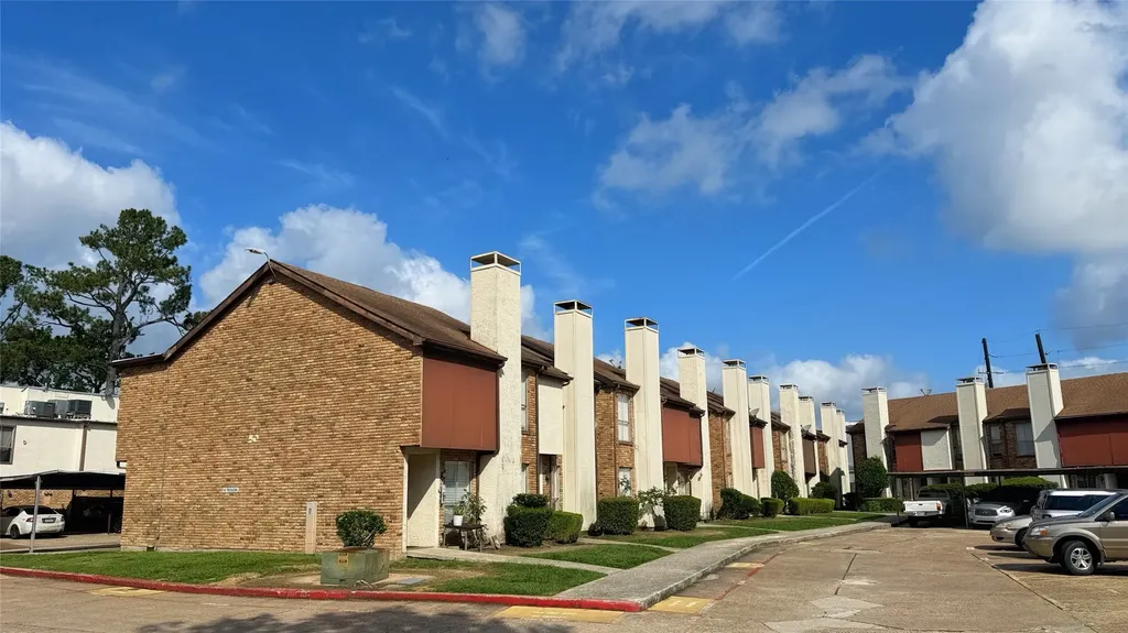 17230 Imperial Valley Drive 75 Houston TX 77060