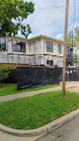4002 Marquette Street Houston TX 77005