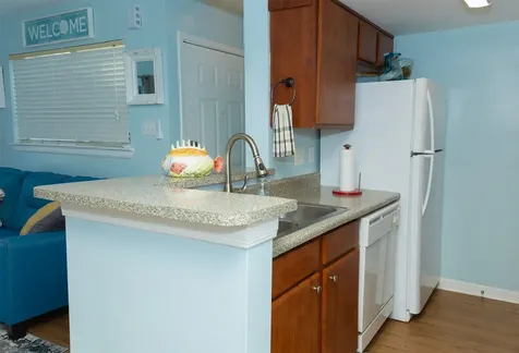 3506 Cove View Boulevard 911 Galveston TX 77554