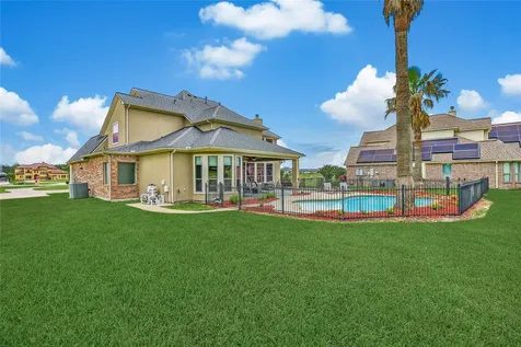 11710 Grandview Drive Montgomery TX 77356