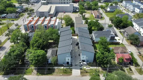 3036 Live Oak Street Houston TX 77004