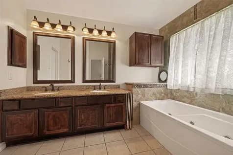8203 Paddington Place Drive Houston TX 77083