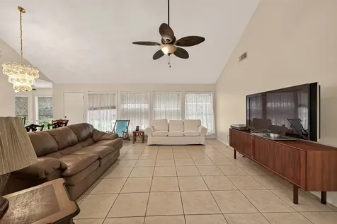 8203 Paddington Place Drive Houston TX 77083