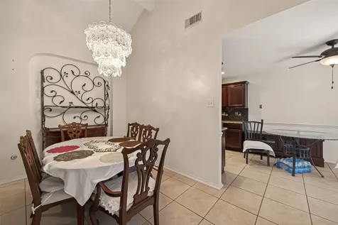 8203 Paddington Place Drive Houston TX 77083