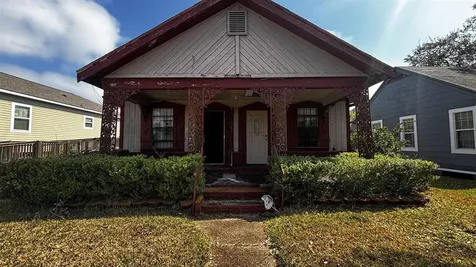 2208 19th Street Port Arthur TX 77640