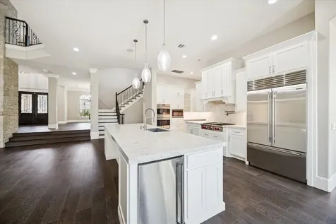 21018 Kings River Point Kingwood TX 77346