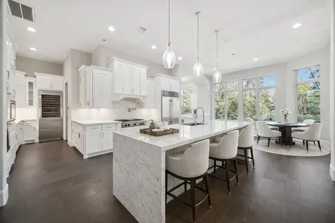 21018 Kings River Point Kingwood TX 77346