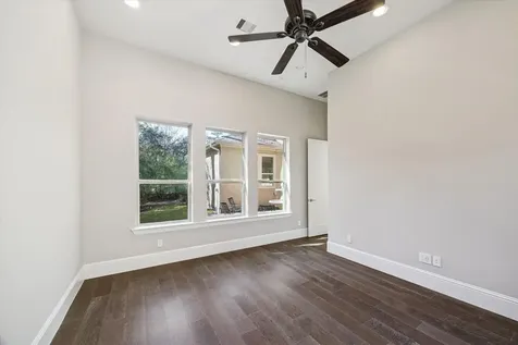 21018 Kings River Point Kingwood TX 77346
