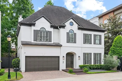 2 Pinewold Court Houston TX 77056