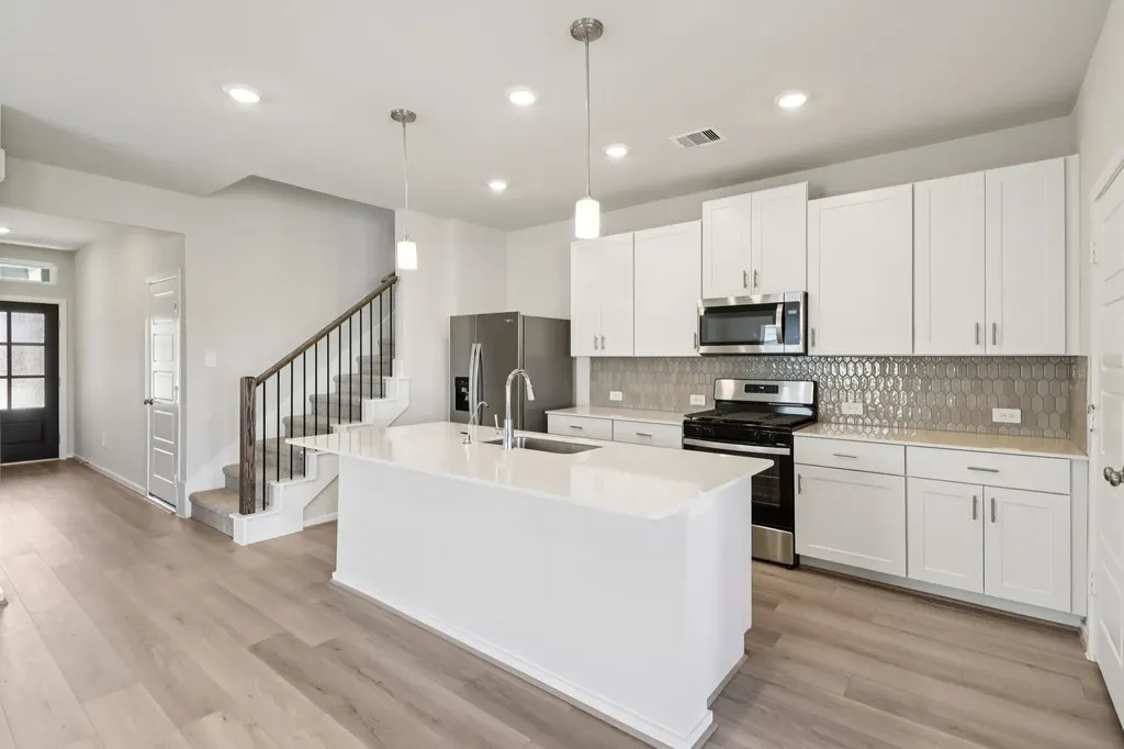 5104 Redbud Valley Drive Pearland TX 77584